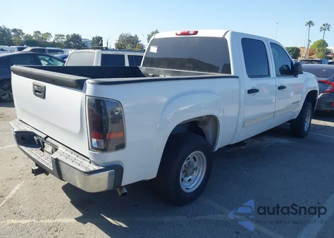 2008 GMC Sierra 1500 Sl z USA, uszkodzony, nr VIN 2GTEC13C381154761